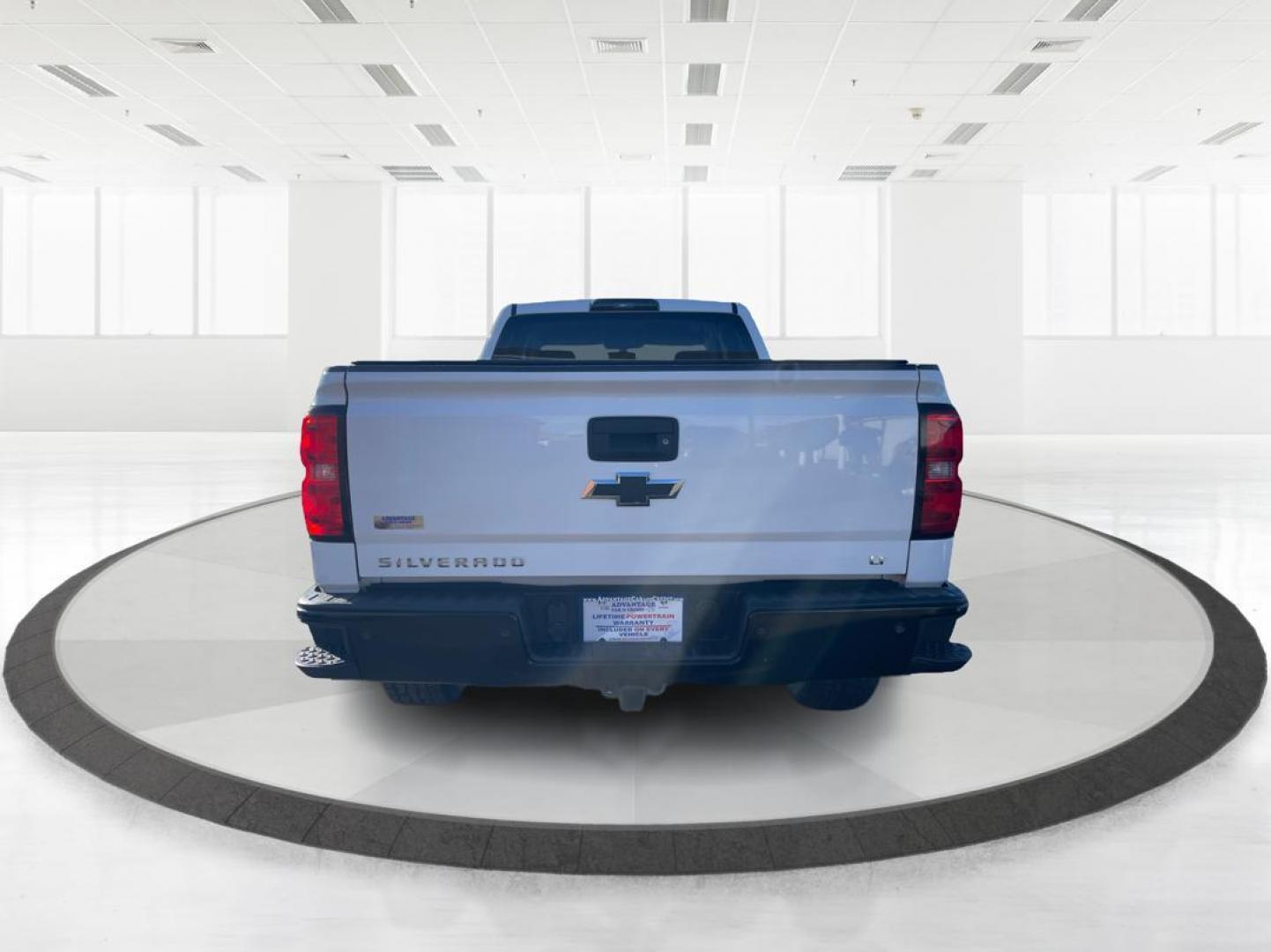 2015 Chevrolet Silverado 1500 LT Double Cab 4WD (1GCVKREC8FZ) with an Other engine, located at 8750 N County Rd 25A, Piqua, OH, 45356, (937) 908-9800, 40.164391, -84.232513 - 2015 Chevrolet Silverado 1500 LT Double Cab 4WD - Photo#3