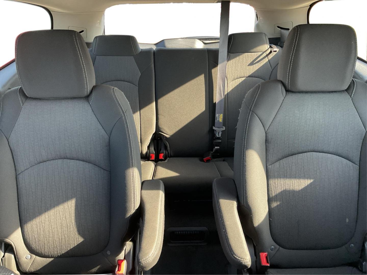 2015 Chevrolet Traverse 2LT (1GNKRHKD0FJ) with an 3.6L V-6 gasoline direct injection engine, located at 1099 N County Rd 25A, Troy, OH, 45373, (937) 908-9800, 40.057079, -84.212883 - Third Row - Photo#12