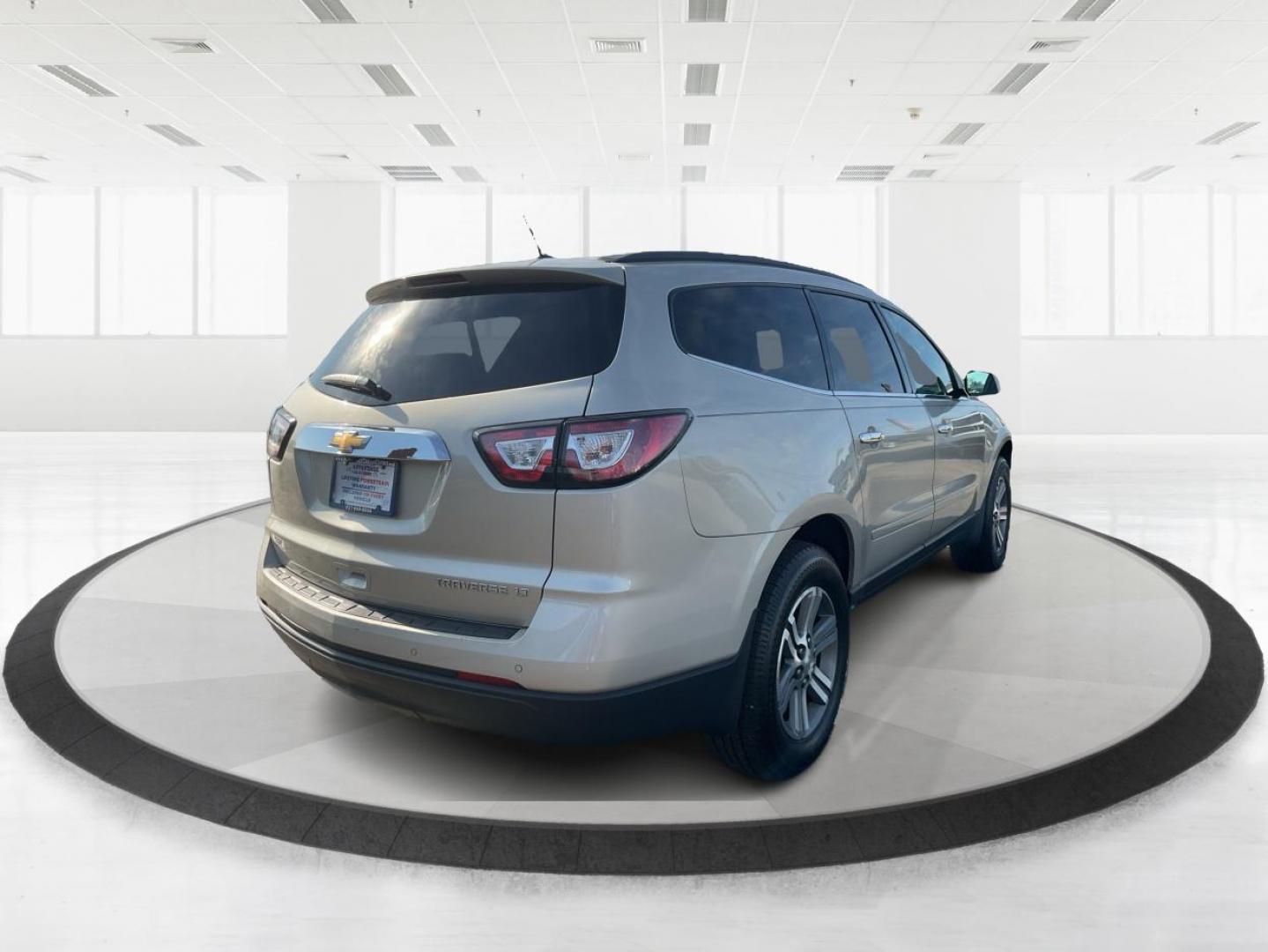 2015 Chevrolet Traverse 2LT (1GNKRHKD0FJ) with an 3.6L V-6 gasoline direct injection engine, located at 1099 N County Rd 25A, Troy, OH, 45373, (937) 908-9800, 40.057079, -84.212883 - Third Row - Photo#2