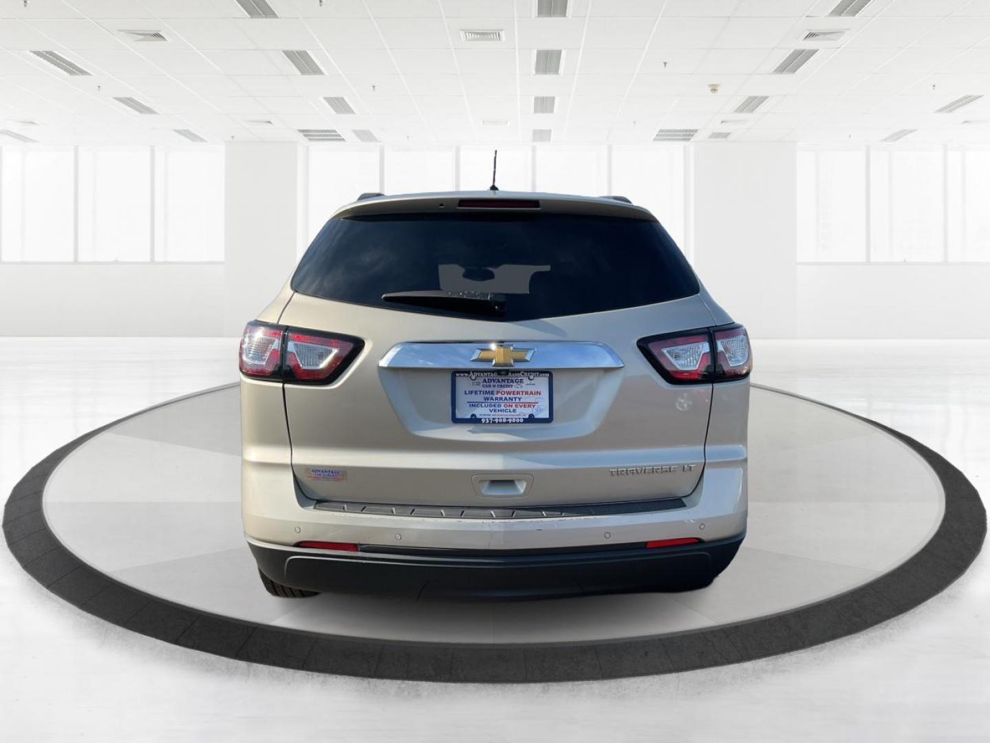 2015 Chevrolet Traverse 2LT (1GNKRHKD0FJ) with an 3.6L V-6 gasoline direct injection engine, located at 1099 N County Rd 25A, Troy, OH, 45373, (937) 908-9800, 40.057079, -84.212883 - Third Row - Photo#3