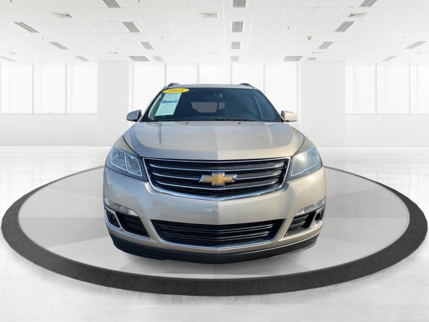 2015 Chevrolet Traverse 2LT (1GNKRHKD0FJ) with an 3.6L V-6 gasoline direct injection engine, located at 1099 N County Rd 25A, Troy, OH, 45373, (937) 908-9800, 40.057079, -84.212883 - Third Row - Photo#6