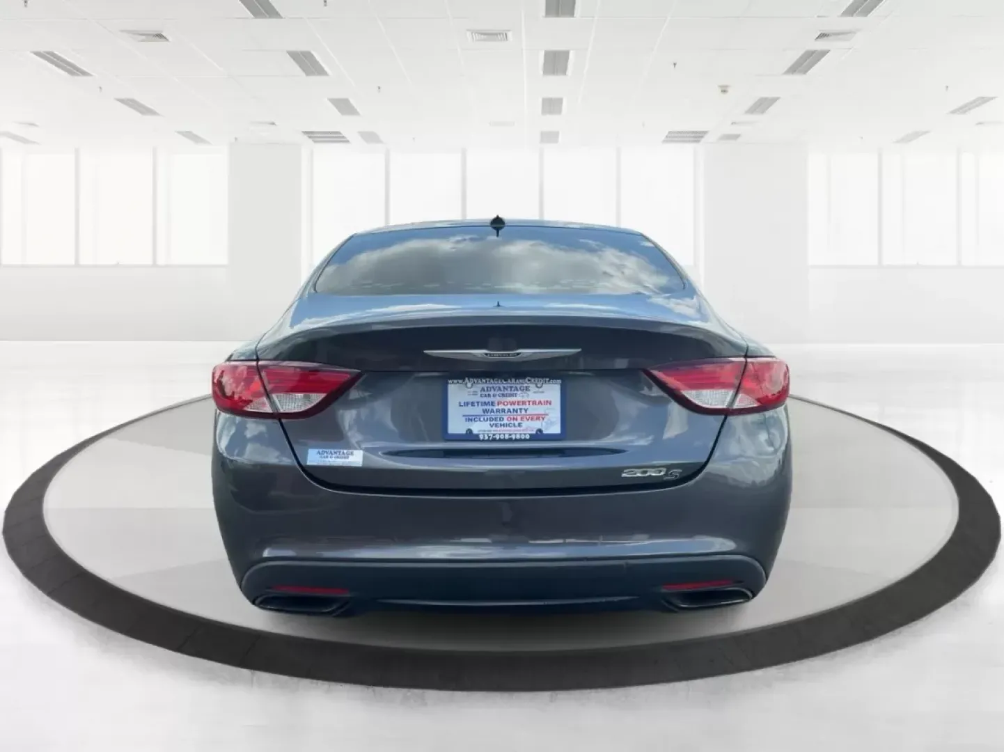2015 Chrysler 200 S (1C3CCCBB2FN) with an Other engine, located at 880 E. National Road, Vandalia, OH, 45377, (937) 908-9800, 39.891918, -84.183594 - Discover the perfect blend of style, comfort, and reliability with this 2015 Chrysler 200 S, available now at Advantage Car and Credit in Fairborn, OH. Whether you're commuting to work, running errands, or embarking on weekend adventures, this sedan is designed to meet the needs of your active lifes - Photo#3