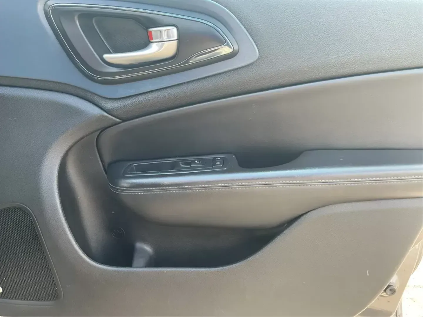 2015 Chrysler 200 S (1C3CCCBB2FN) with an Other engine, located at 880 E. National Road, Vandalia, OH, 45377, (937) 908-9800, 39.891918, -84.183594 - Discover the perfect blend of style, comfort, and reliability with this 2015 Chrysler 200 S, available now at Advantage Car and Credit in Fairborn, OH. Whether you're commuting to work, running errands, or embarking on weekend adventures, this sedan is designed to meet the needs of your active lifes - Photo#19