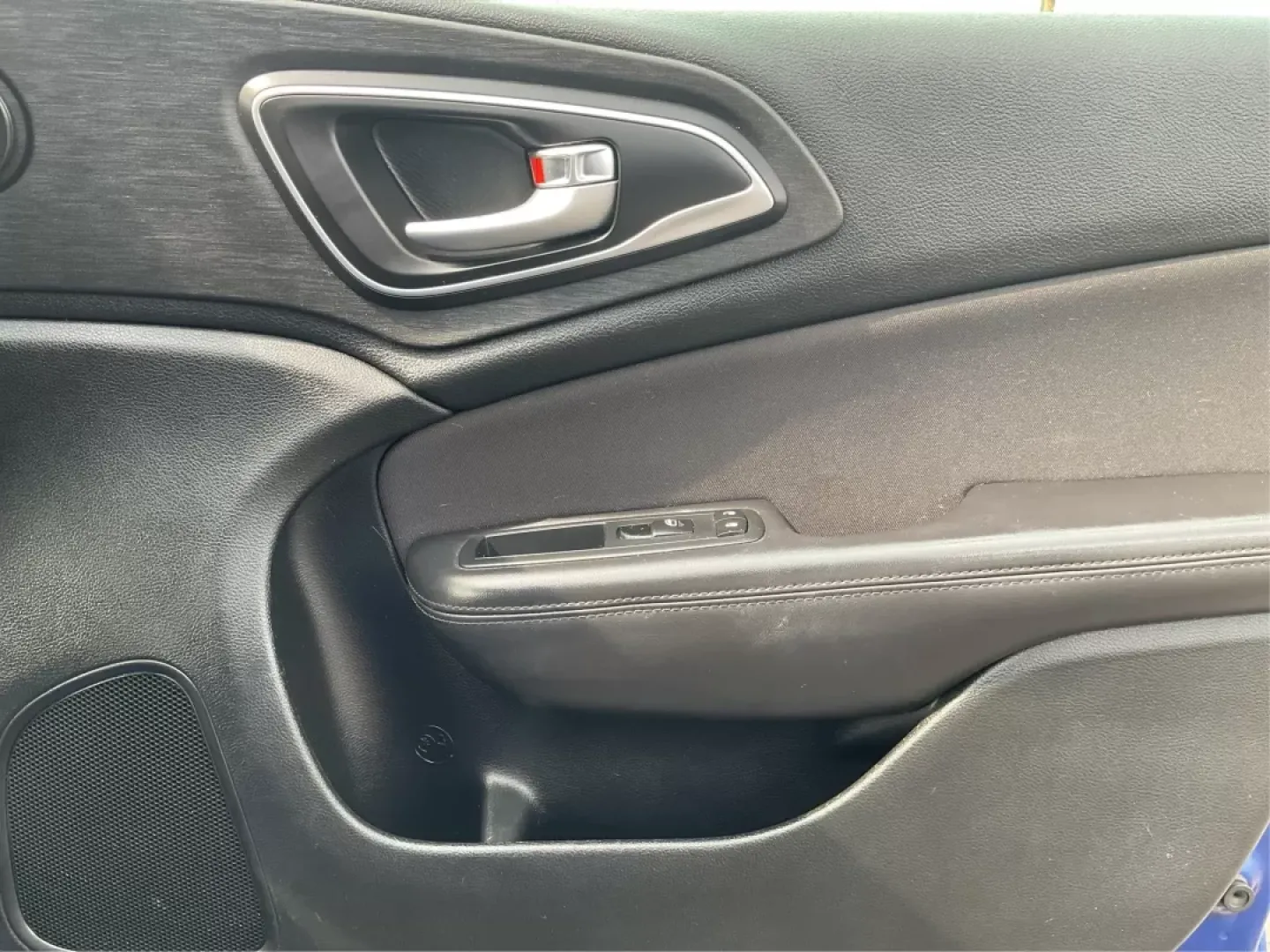 2015 Chrysler 200 Limited (1C3CCCAB1FN) with an Other engine, located at 1099 N County Rd 25A, Troy, OH, 45373, (937) 908-9800, 40.057079, -84.212883 - **Explore the Open Road with Comfort and Style in a 2015 Chrysler 200 Limited** <br /> <br /> Are you ready to elevate your daily commutes or weekend getaways? This 2015 Chrysler 200 Limited, available at Advantage Car and Credit in Fairborn, OH, is the perfect sedan for both city driving and long t - Photo#18