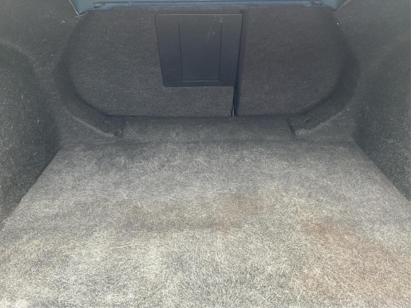 2015 Chrysler 200 Limited (1C3CCCAB9FN) with an 3.6L V-6 DOHC engine, located at 1951 S Dayton Lakeview Rd., New Carlisle, OH, 45344, (937) 908-9800, 39.890999, -84.050255 - 2015 Chrysler 200 Limited - Photo#11