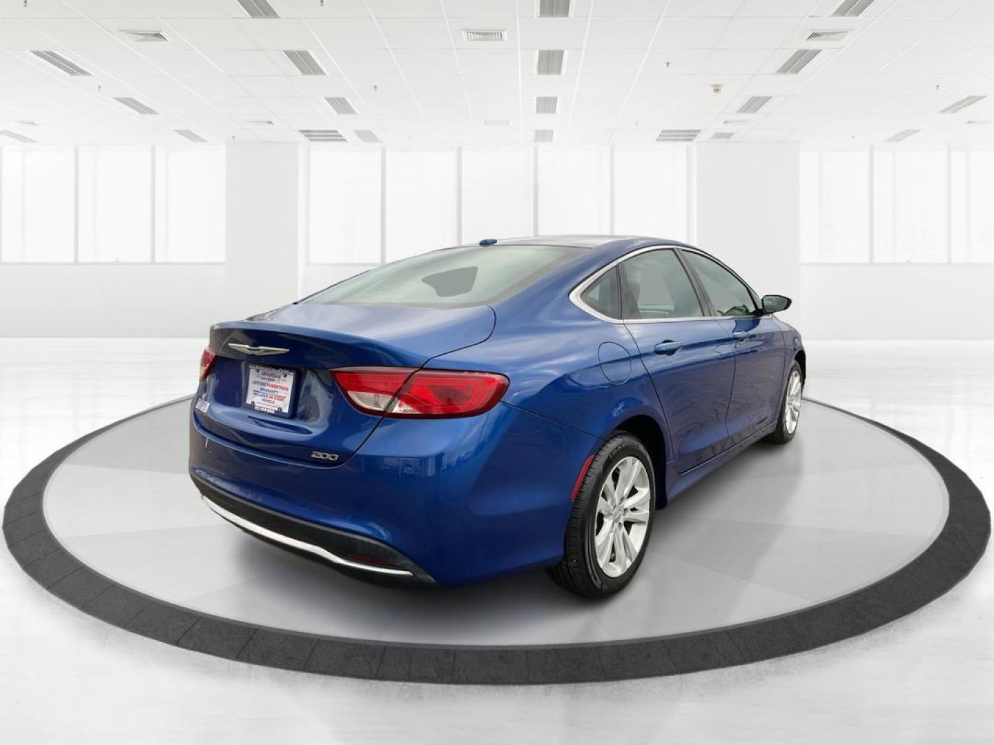 2015 Chrysler 200 Limited (1C3CCCAB9FN) with an 3.6L V-6 DOHC engine, located at 1951 S Dayton Lakeview Rd., New Carlisle, OH, 45344, (937) 908-9800, 39.890999, -84.050255 - 2015 Chrysler 200 Limited - Photo#2