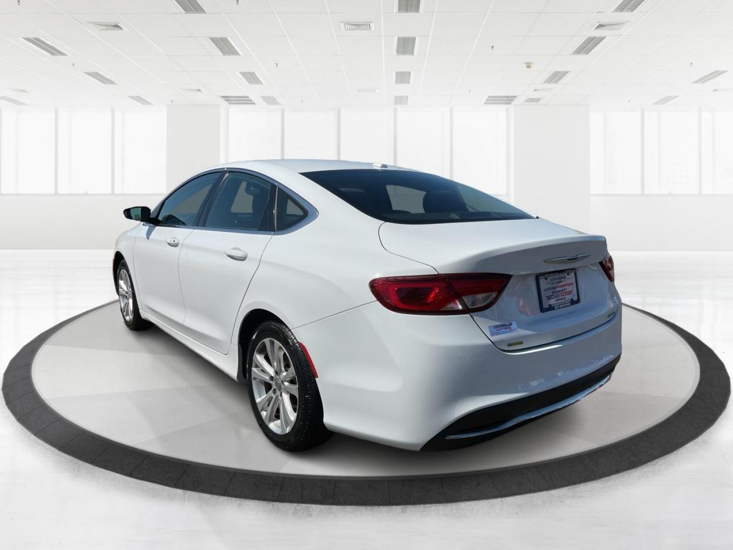 2015 Chrysler 200 Limited (1C3CCCAB5FN) with an 2.4L L4 DOHC 16V engine, 9-Speed Automatic transmission, located at 8750 N County Rd 25A, Piqua, OH, 45356, (937) 908-9800, 40.164391, -84.232513 - 2015 Chrysler 200 Limited - Photo#4