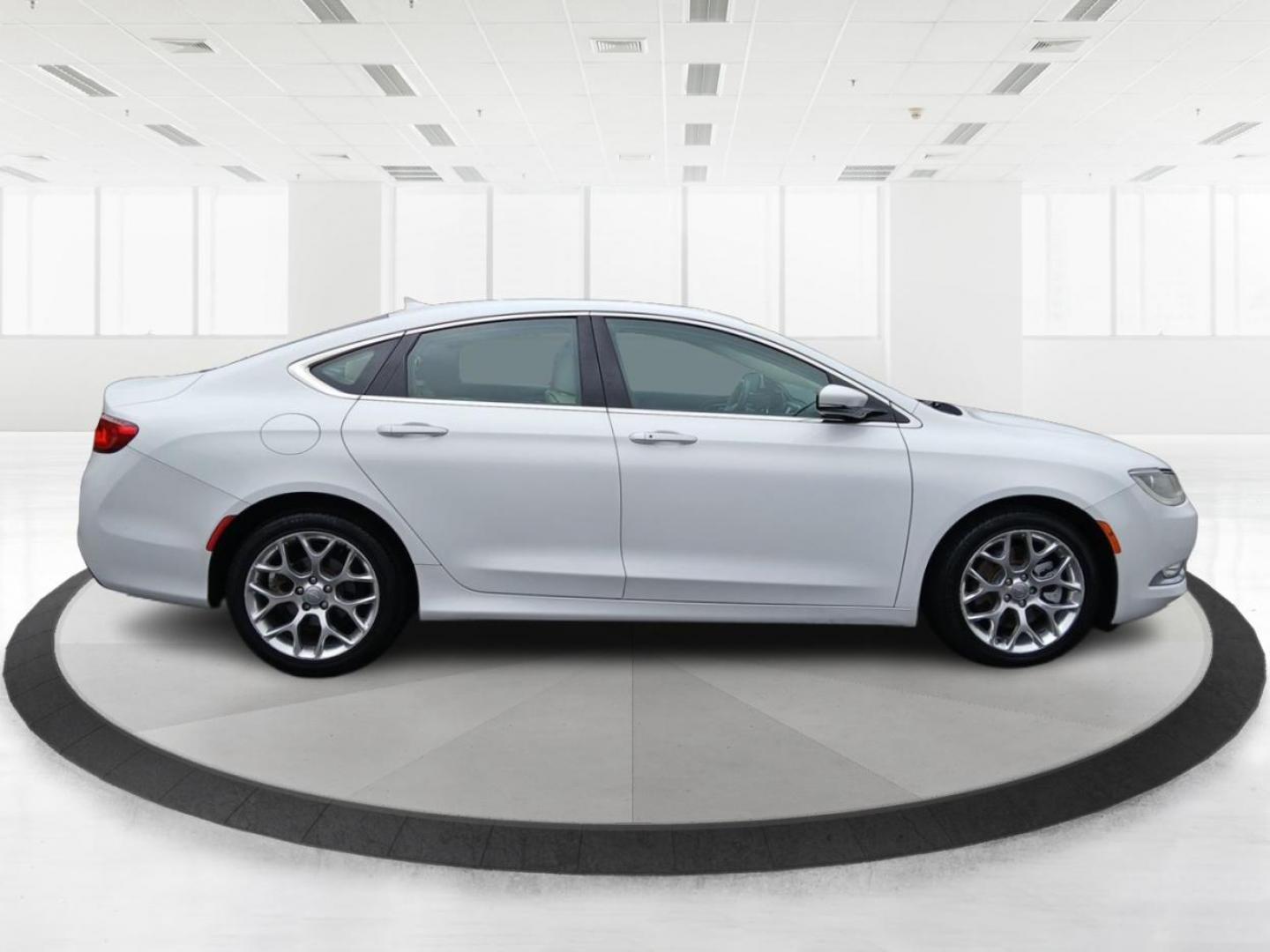 2015 Chrysler 200 C AWD (1C3CCCEG3FN) with an 3.6L V6 DOHC 24V FFV engine, 9-Speed Automatic transmission, located at 1230 East Main St, Xenia, OH, 45385, (937) 908-9800, 39.688026, -83.910172 - 2015 Chrysler 200 C AWD - Photo#1