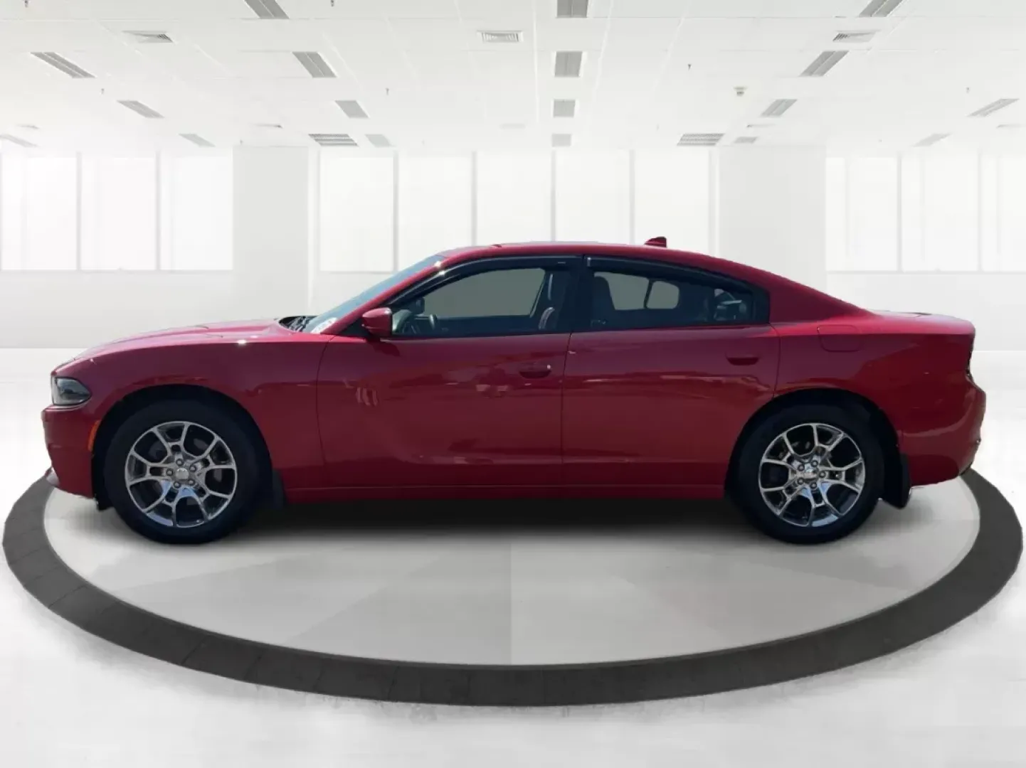 2015 Dodge Charger SXT (2C3CDXJG7FH) with an 3.6L V-6 DOHC engine, located at 8750 N County Rd 25A, Piqua, OH, 45356, (937) 908-9800, 40.164391, -84.232513 - ### Hit the Road in Style: 2015 Dodge Charger SXT at Advantage Car and Credit<br /> <br /> Are you ready to elevate your driving experience? Whether you're commuting to work, running errands around Fairborn, or setting off on a weekend adventure, the 2015 Dodge Charger SXT is the perfect vehicle for - Photo#5