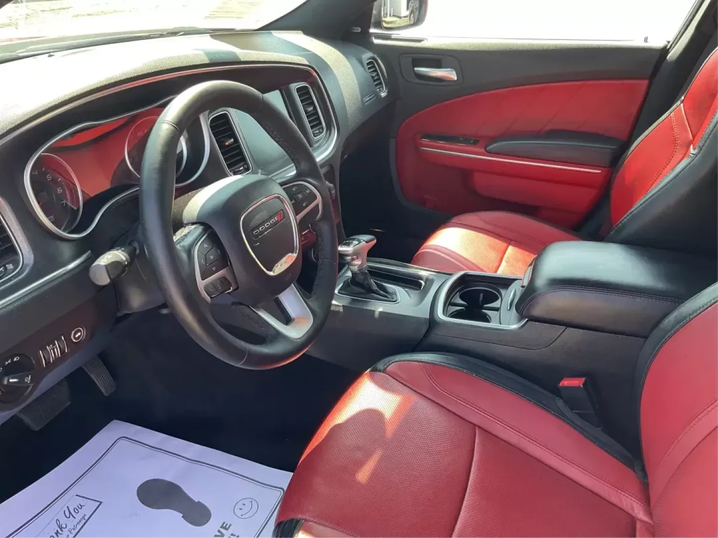 2015 Dodge Charger SXT (2C3CDXJG7FH) with an 3.6L V-6 DOHC engine, located at 8750 N County Rd 25A, Piqua, OH, 45356, (937) 908-9800, 40.164391, -84.232513 - ### Hit the Road in Style: 2015 Dodge Charger SXT at Advantage Car and Credit<br /> <br /> Are you ready to elevate your driving experience? Whether you're commuting to work, running errands around Fairborn, or setting off on a weekend adventure, the 2015 Dodge Charger SXT is the perfect vehicle for - Photo#8