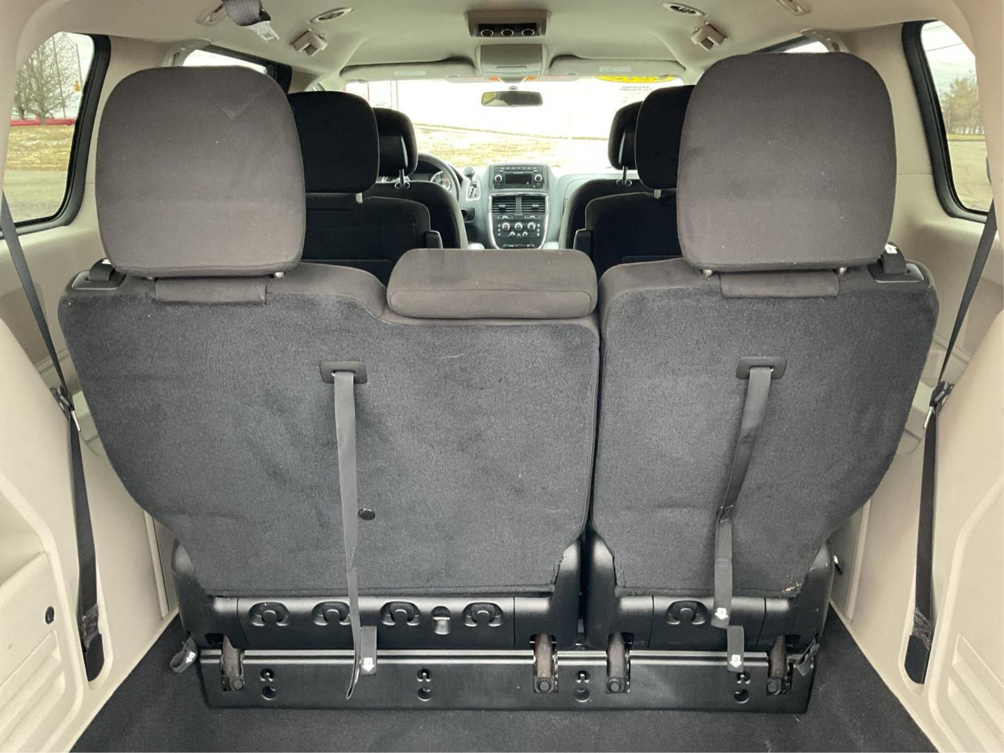 2015 Dodge Grand Caravan SE (2C4RDGBG9FR) with an Other engine, located at 1099 N County Rd 25A, Troy, OH, 45373, (937) 908-9800, 40.057079, -84.212883 - 2015 Dodge Grand Caravan SE - Photo#11