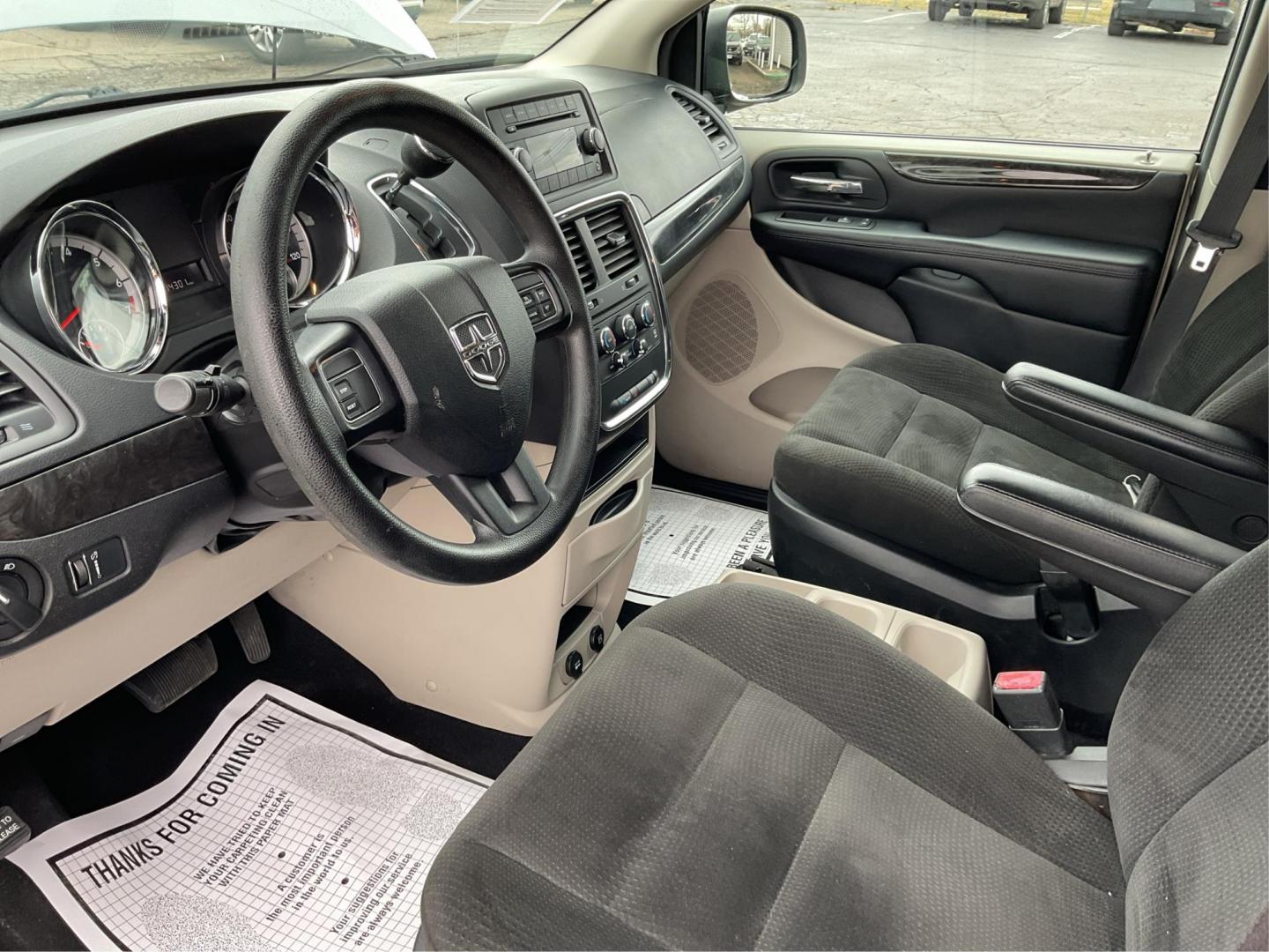 2015 Dodge Grand Caravan SE (2C4RDGBG9FR) with an Other engine, located at 1099 N County Rd 25A, Troy, OH, 45373, (937) 908-9800, 40.057079, -84.212883 - 2015 Dodge Grand Caravan SE - Photo#8