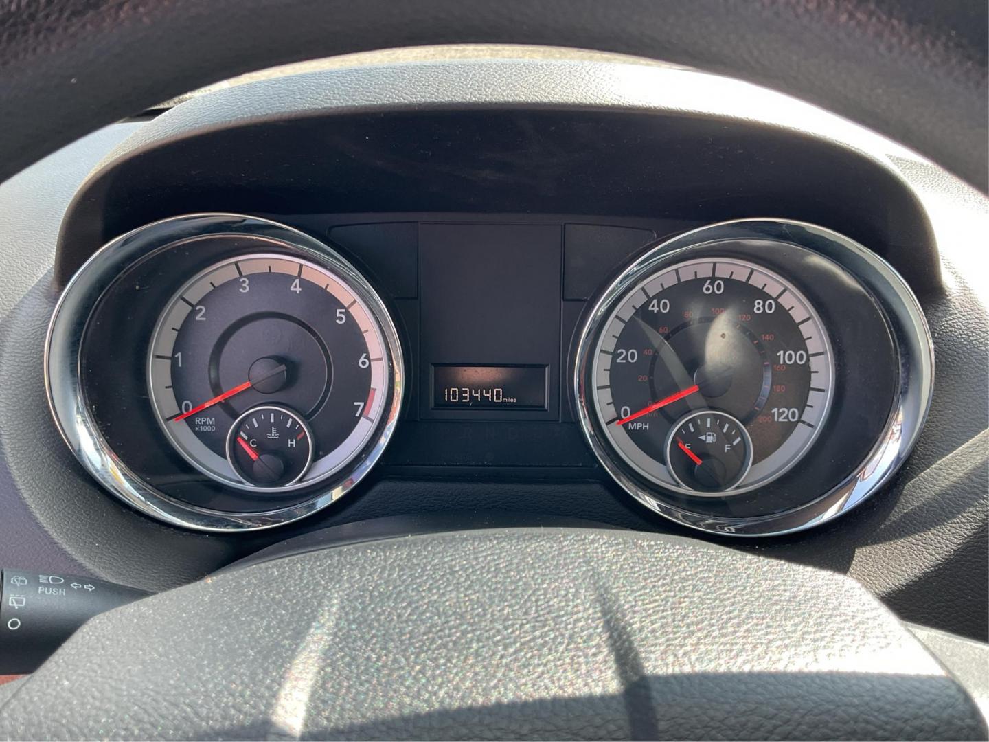 2015 Dodge Grand Caravan SE (2C4RDGBG9FR) with an 3.6L V-6 DOHC engine, located at 1099 N County Rd 25A, Troy, OH, 45373, (937) 908-9800, 40.057079, -84.212883 - 2015 Dodge Grand Caravan SE - Photo#14