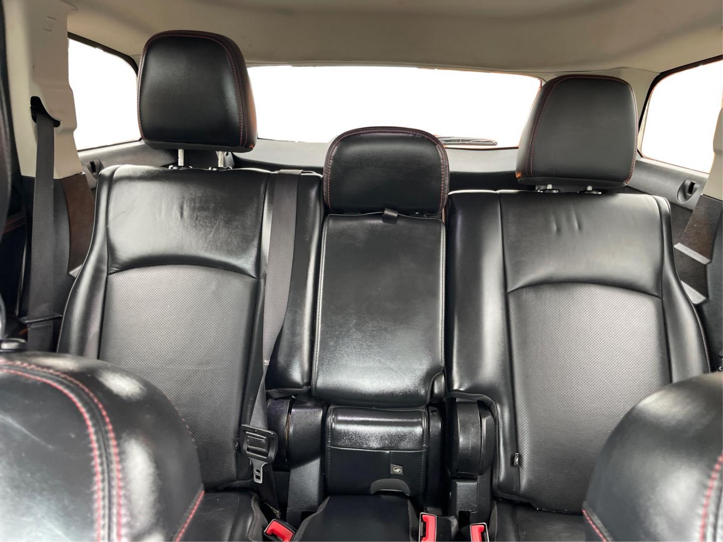 2015 Dodge Journey R/T (3C4PDDEG0FT) with an 3.6L V-6 DOHC engine, located at 1184 Kauffman Ave, Fairborn, OH, 45324, (937) 908-9800, 39.807072, -84.030914 - 2015 Dodge Journey R/T - Photo#12
