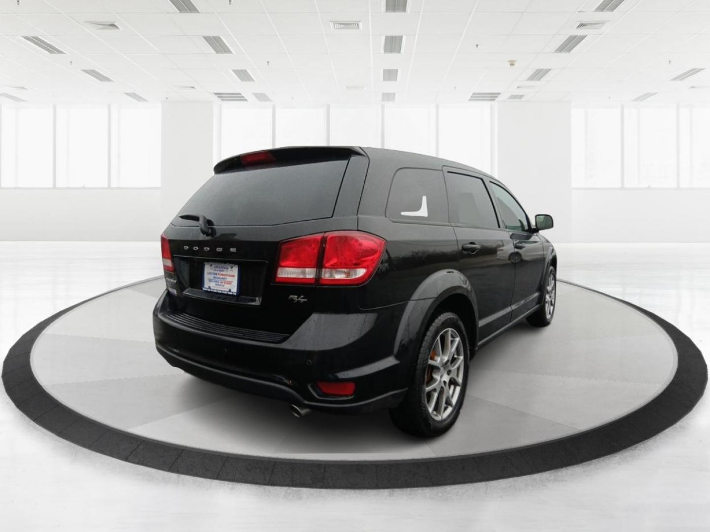 2015 Dodge Journey R/T AWD (3C4PDDEG5FT) with an 3.6L V6 DOHC 24V engine, 6-Speed Automatic transmission, located at 1951 S Dayton Lakeview Rd., New Carlisle, OH, 45344, (937) 908-9800, 39.890999, -84.050255 - Third Row - Photo#2