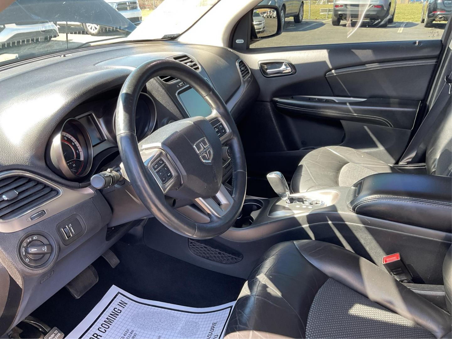 2015 Dodge Journey Crossroad (3C4PDDGG9FT) with an 3.6L V-6 DOHC engine, located at 8750 N County Rd 25A, Piqua, OH, 45356, (937) 908-9800, 40.164391, -84.232513 - 2015 Dodge Journey Crossroad - Photo#8