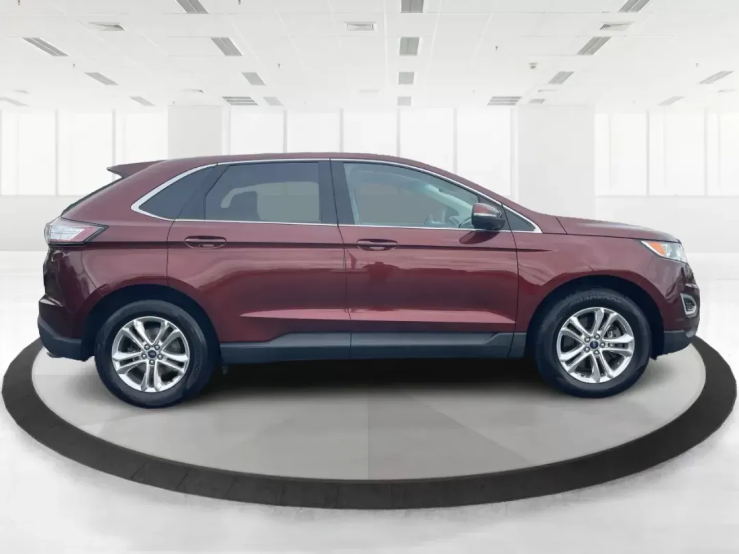 2015 Ford Edge SEL (2FMTK4J8XFB) with an Other engine, located at 8750 N County Rd 25A, Piqua, OH, 45356, (937) 908-9800, 40.164391, -84.232513 - **Discover Your Next Adventure with the 2015 Ford Edge SEL at Advantage Car and Credit in Fairborn, OH!**<br /> <br /> Are you looking for a versatile SUV that perfectly matches your active lifestyle? Whether you're navigating the bustling streets of Fairborn or planning a weekend getaway, the 2015 - Photo#1