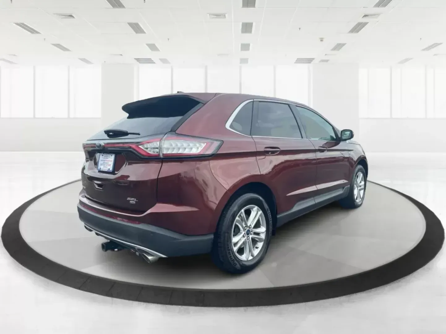 2015 Ford Edge SEL (2FMTK4J8XFB) with an Other engine, located at 8750 N County Rd 25A, Piqua, OH, 45356, (937) 908-9800, 40.164391, -84.232513 - **Discover Your Next Adventure with the 2015 Ford Edge SEL at Advantage Car and Credit in Fairborn, OH!**<br /> <br /> Are you looking for a versatile SUV that perfectly matches your active lifestyle? Whether you're navigating the bustling streets of Fairborn or planning a weekend getaway, the 2015 - Photo#2