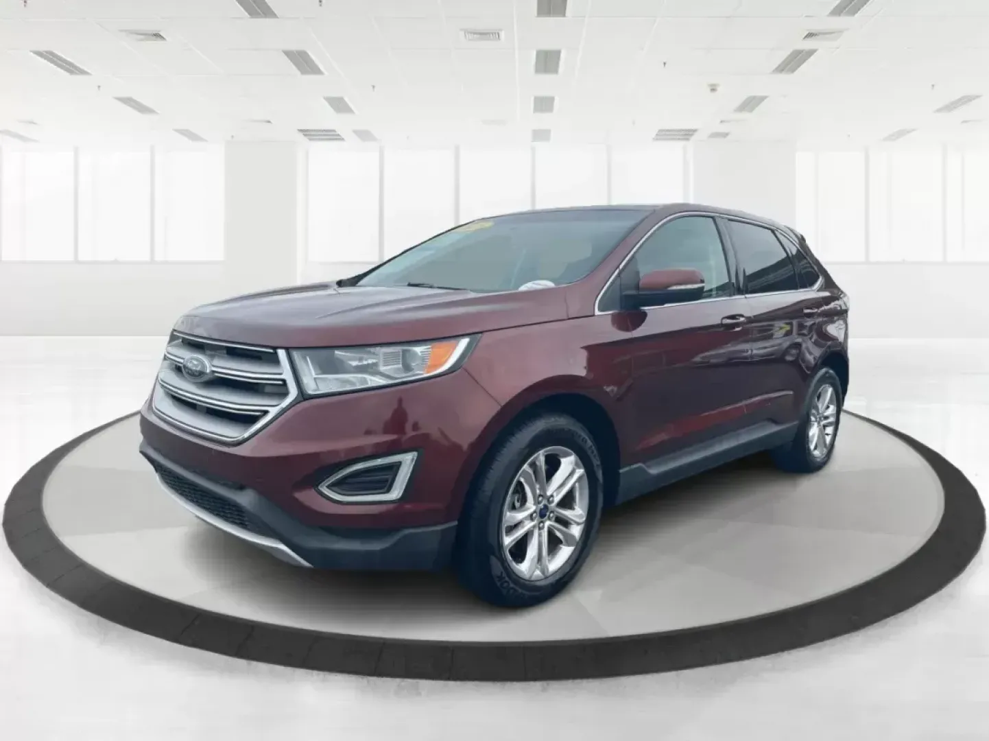 2015 Ford Edge SEL (2FMTK4J8XFB) with an Other engine, located at 8750 N County Rd 25A, Piqua, OH, 45356, (937) 908-9800, 40.164391, -84.232513 - **Discover Your Next Adventure with the 2015 Ford Edge SEL at Advantage Car and Credit in Fairborn, OH!**<br /> <br /> Are you looking for a versatile SUV that perfectly matches your active lifestyle? Whether you're navigating the bustling streets of Fairborn or planning a weekend getaway, the 2015 - Photo#7