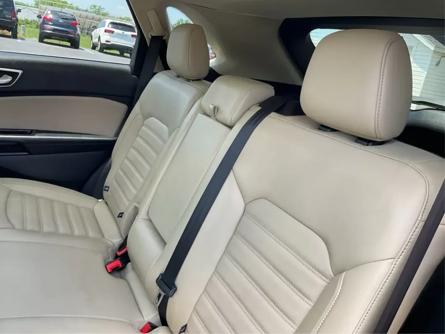 2015 Ford Edge SEL (2FMTK4J99FB) with an Other engine, located at 1230 East Main St, Xenia, OH, 45385, (937) 908-9800, 39.688026, -83.910172 - **Discover Adventure with the 2015 Ford Edge SEL Perfect for Your Next Journey!**<br /> <br /> Are you on the lookout for an SUV that combines style, comfort, and adventure? Look no further than the **2015 Ford Edge SEL**! With its spacious interior and impressive capabilities, it's an ideal choice - Photo#9