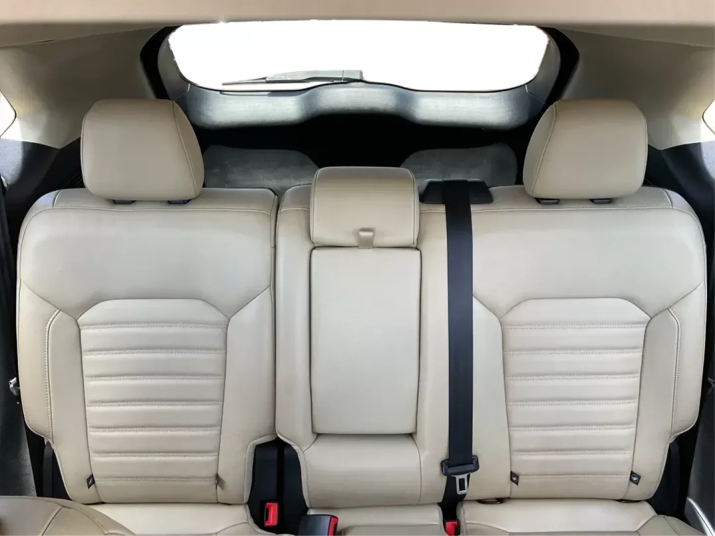 2015 Ford Edge SEL (2FMTK4J99FB) with an Other engine, located at 1230 East Main St, Xenia, OH, 45385, (937) 908-9800, 39.688026, -83.910172 - **Discover Adventure with the 2015 Ford Edge SEL Perfect for Your Next Journey!**<br /> <br /> Are you on the lookout for an SUV that combines style, comfort, and adventure? Look no further than the **2015 Ford Edge SEL**! With its spacious interior and impressive capabilities, it's an ideal choice - Photo#13