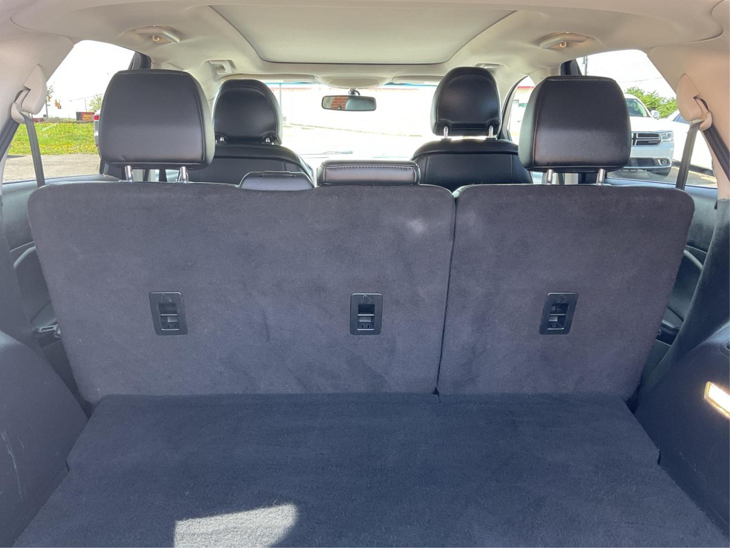 2015 Ford Edge SEL (2FMTK4J8XFB) with an Other engine, located at 4508 South Dixie Dr, Moraine, OH, 45439, (937) 908-9800, 39.689976, -84.218452 - 2015 Ford Edge SEL - Photo#11