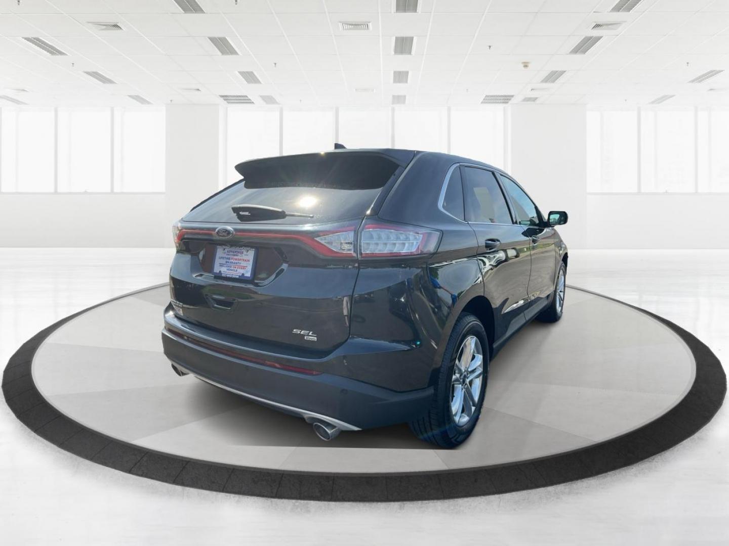 2015 Ford Edge SEL (2FMTK4J8XFB) with an Other engine, located at 4508 South Dixie Dr, Moraine, OH, 45439, (937) 908-9800, 39.689976, -84.218452 - 2015 Ford Edge SEL - Photo#2