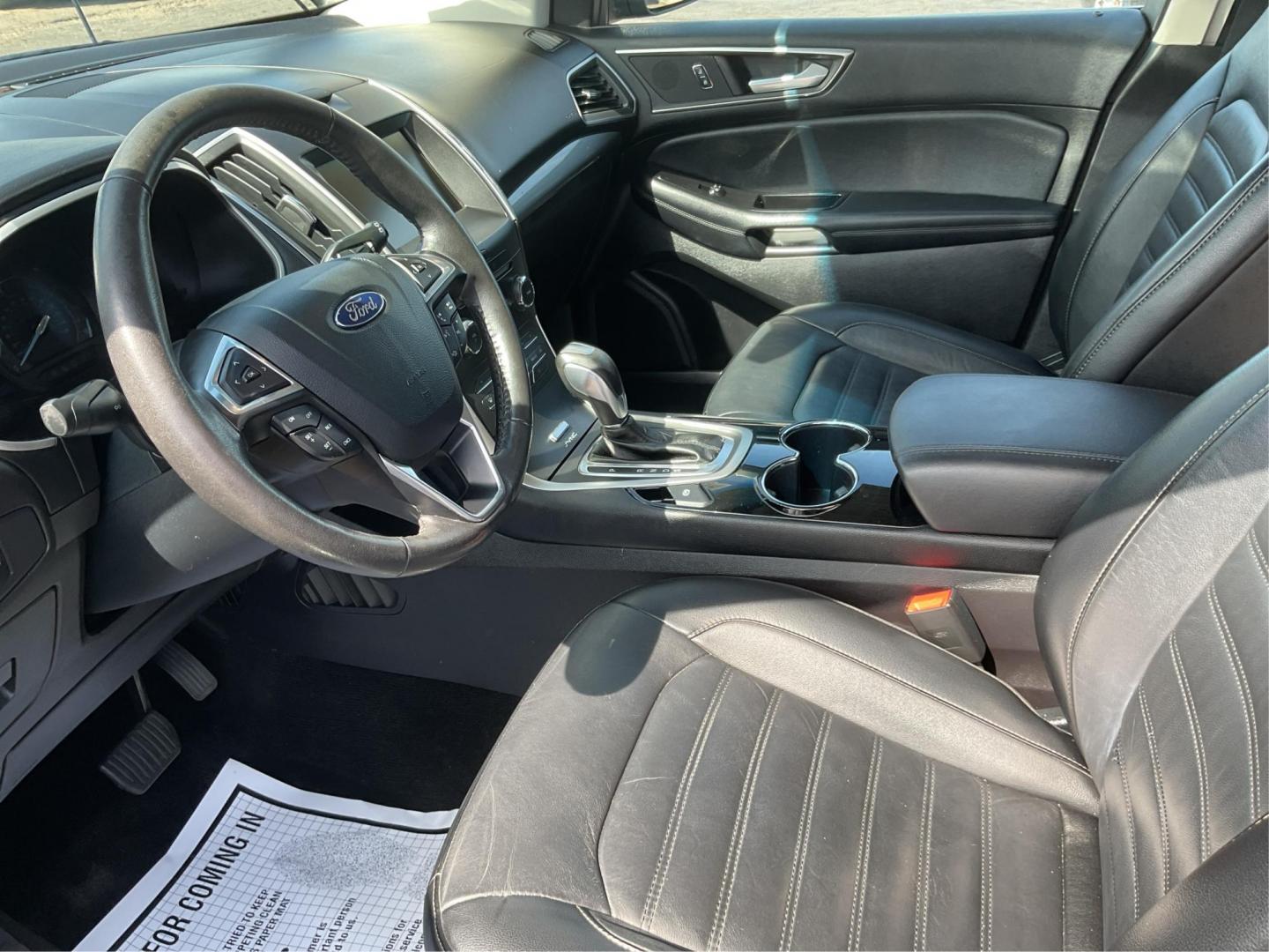 2015 Ford Edge SEL (2FMTK4J8XFB) with an Other engine, located at 4508 South Dixie Dr, Moraine, OH, 45439, (937) 908-9800, 39.689976, -84.218452 - 2015 Ford Edge SEL - Photo#8