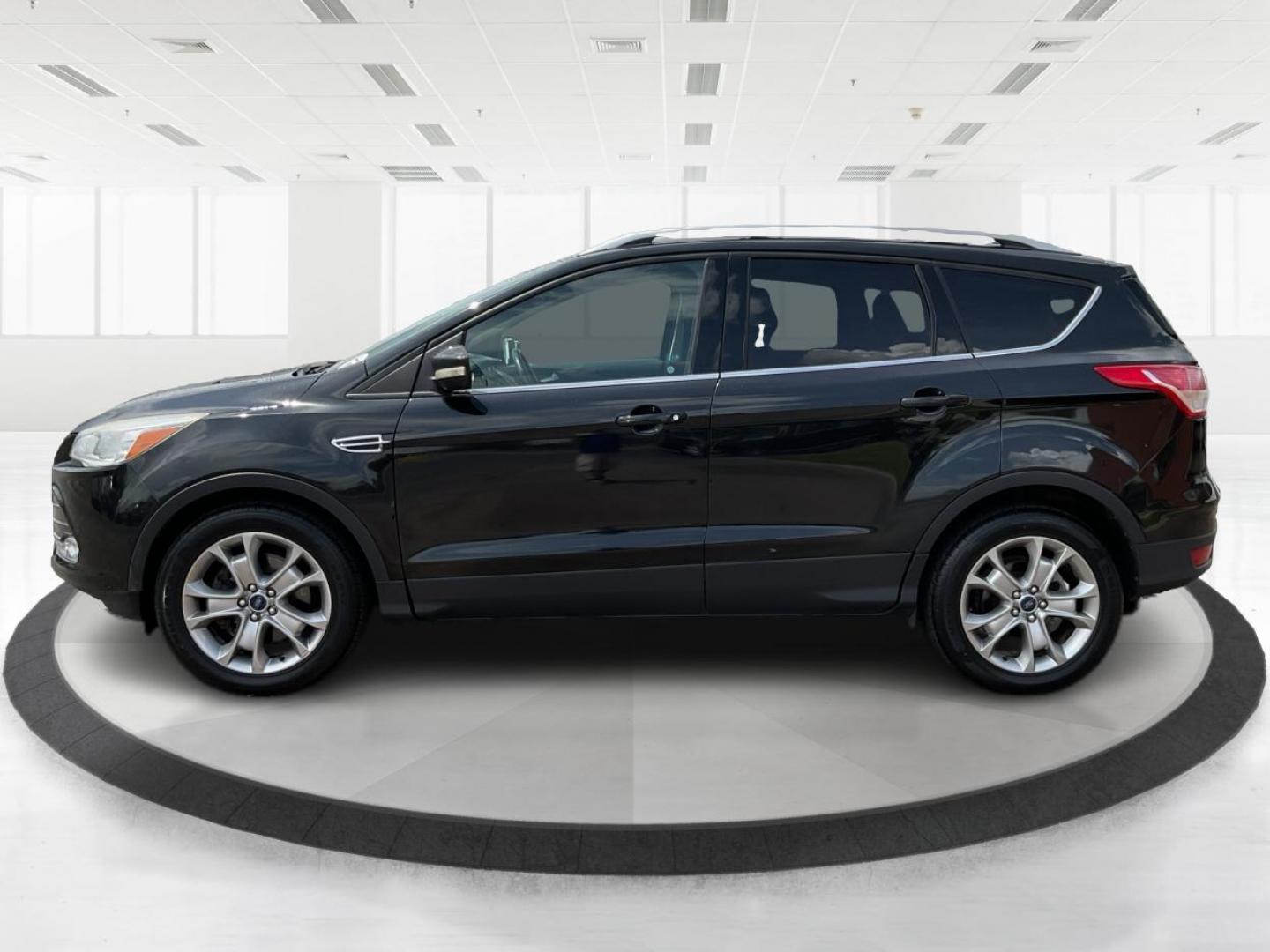 2015 Ford Escape Titanium (1FMCU9J95FU) with an Other engine, located at 1230 East Main St, Xenia, OH, 45385, (937) 908-9800, 39.688026, -83.910172 - 2015 Ford Escape Titanium - Photo#5