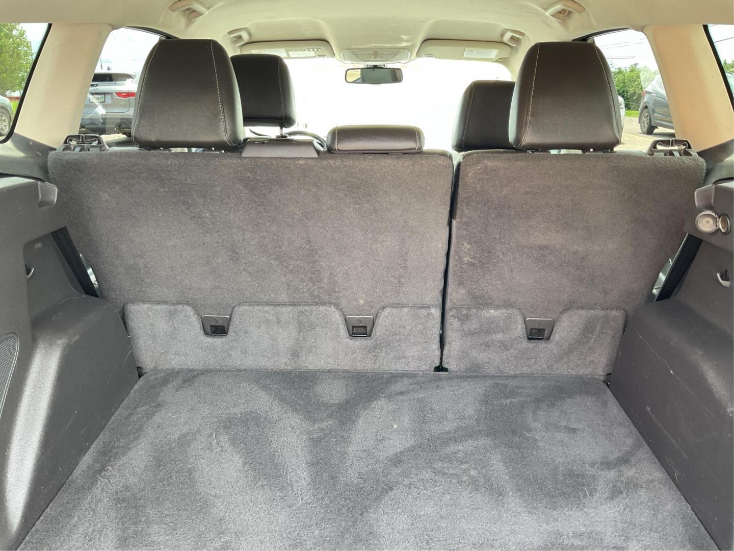 2015 Ford Escape Titanium (1FMCU9J95FU) with an Other engine, located at 1230 East Main St, Xenia, OH, 45385, (937) 908-9800, 39.688026, -83.910172 - 2015 Ford Escape Titanium - Photo#11