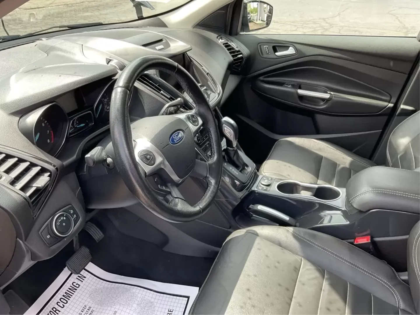 2015 Ford Escape Titanium (1FMCU9J95FU) with an Other engine, located at 1230 East Main St, Xenia, OH, 45385, (937) 908-9800, 39.688026, -83.910172 - Discover your next adventure with the 2015 Ford Escape Titanium, now available at Advantage Car and Credit in Fairborn, OH! Whether you're looking for a family-friendly SUV, a reliable commuter vehicle, or a versatile option for weekend getaways, this Escape checks all the boxes. With a stunning Tux - Photo#8