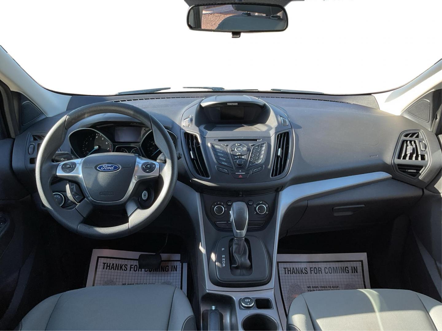 2015 Ford Escape SE (1FMCU0G92FU) with an Duratec 2.5L I-4 DOHC engine, located at 8750 N County Rd 25A, Piqua, OH, 45356, (937) 908-9800, 40.164391, -84.232513 - 2015 Ford Escape SE - Photo#20