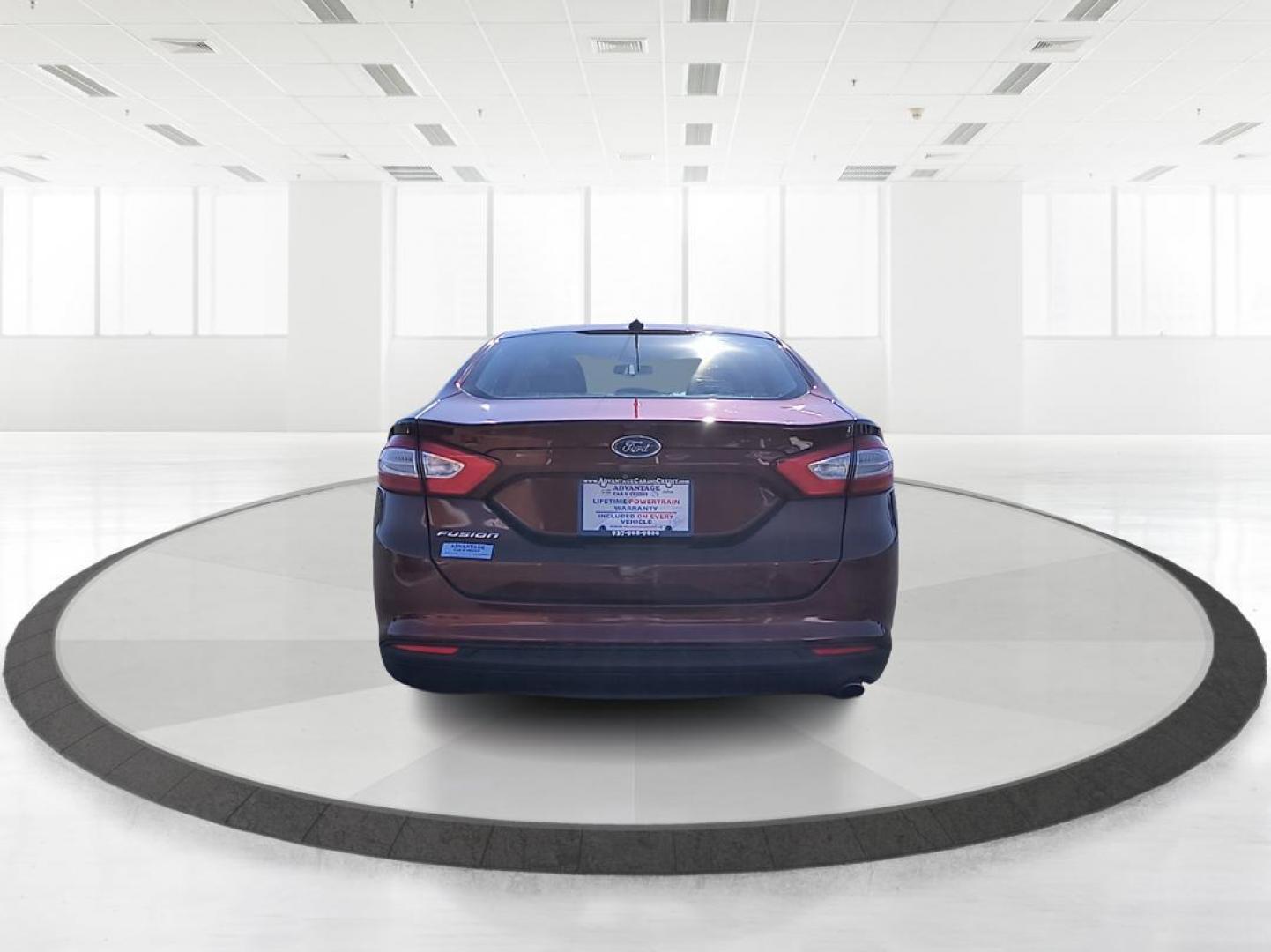 2015 Ford Fusion S (3FA6P0G76FR) with an Other engine, located at 1951 S Dayton Lakeview Rd., New Carlisle, OH, 45344, (937) 908-9800, 39.890999, -84.050255 - 2015 Ford Fusion S - Photo#3
