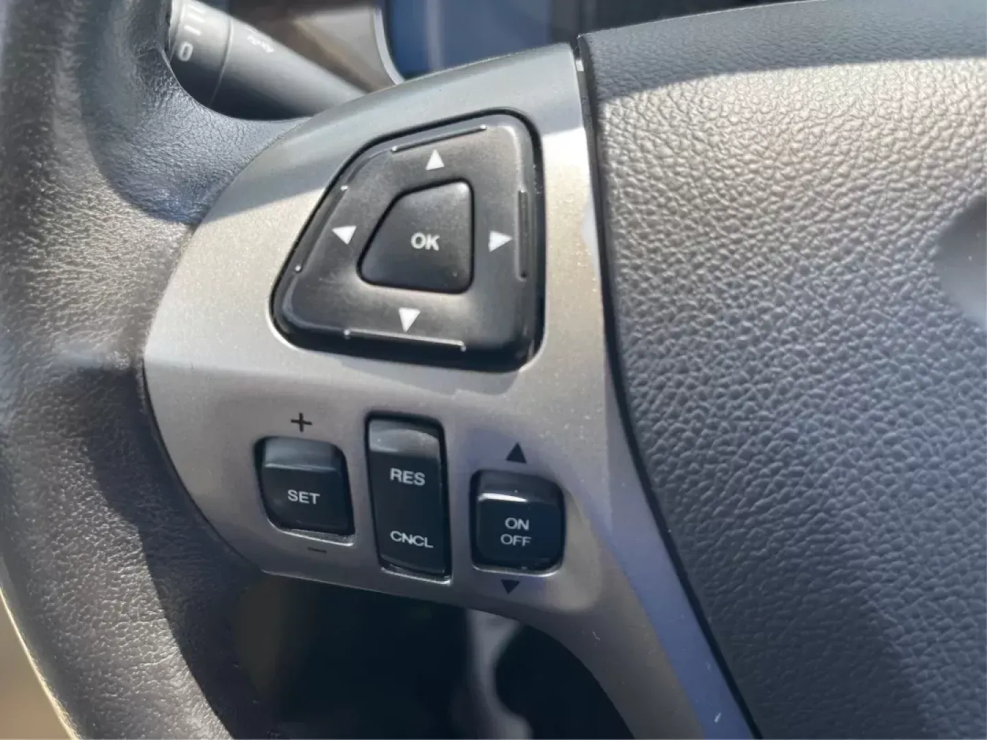 2015 Ford Taurus Limited (1FAHP2F84FG) with an Other engine, located at 4508 South Dixie Dr, Moraine, OH, 45439, (937) 908-9800, 39.689976, -84.218452 - **Discover the Perfect Blend of Comfort and Reliability with the 2015 Ford Taurus Limited at Advantage Car and Credit!**<br /> <br /> Are you in search of a dependable sedan that can handle the demands of daily life while also providing a touch of luxury? Look no further than our 2015 Ford Taurus Li - Photo#14