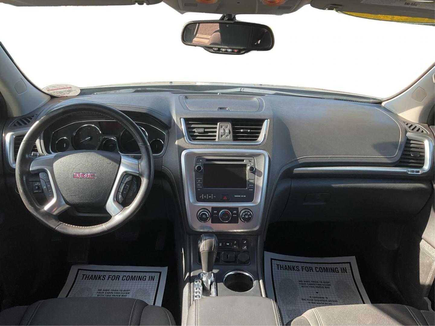 2015 Quicksilver Metallic GMC Acadia SLE-2 AWD (1GKKVPKD4FJ) with an 3.6L V6 DOHC 24V engine, 6-Speed Automatic transmission, located at 1951 S Dayton Lakeview Rd., New Carlisle, OH, 45344, (937) 908-9800, 39.890999, -84.050255 - 2015 GMC Acadia SLE-2 AWD - Photo#19