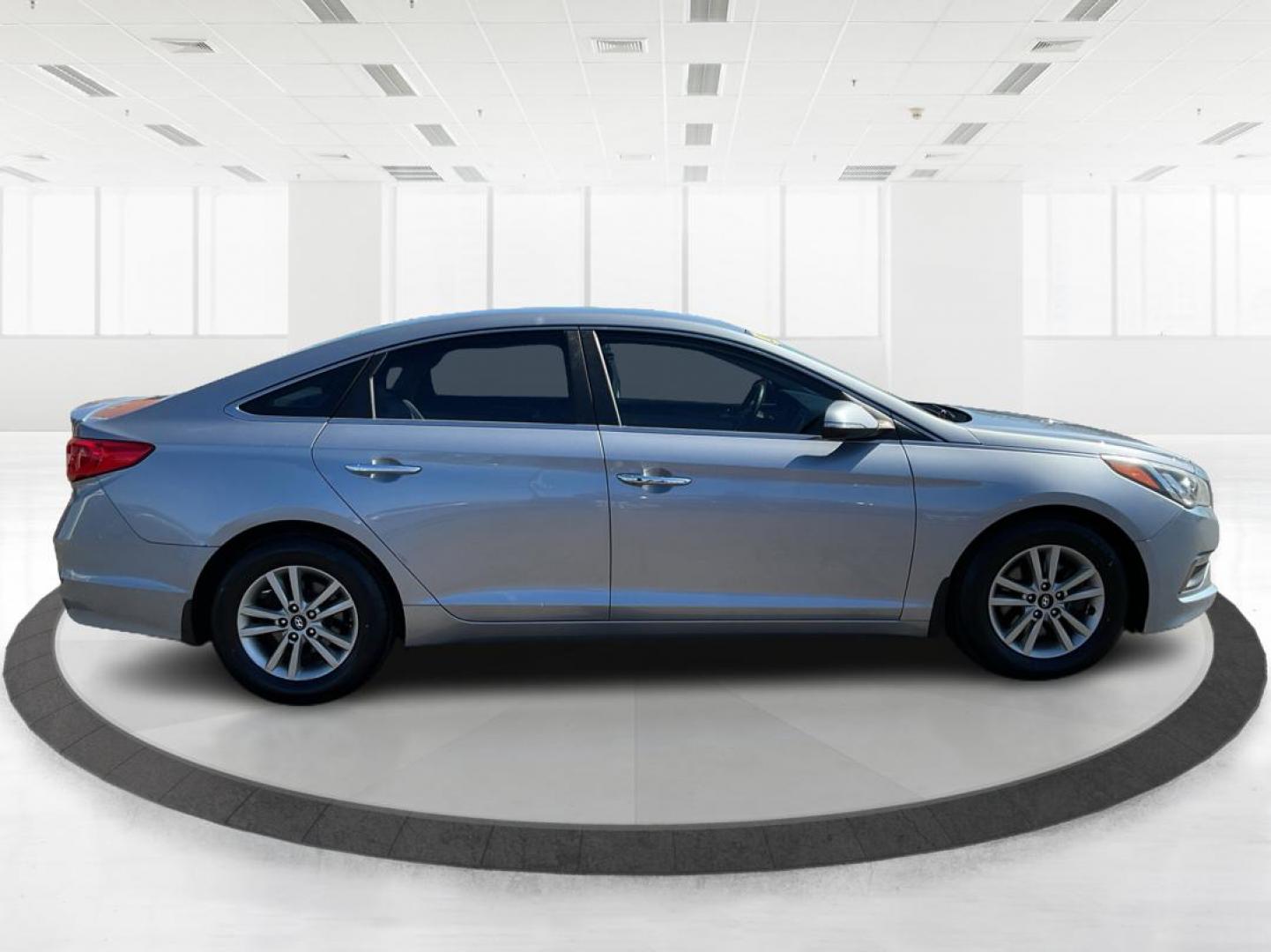 2015 Hyundai Sonata ECO (5NPE24AA3FH) with an 1.6L I-4 gasoline direct injection engine, located at 4508 South Dixie Dr, Moraine, OH, 45439, (937) 908-9800, 39.689976, -84.218452 - 2015 Hyundai Sonata ECO - Photo#1