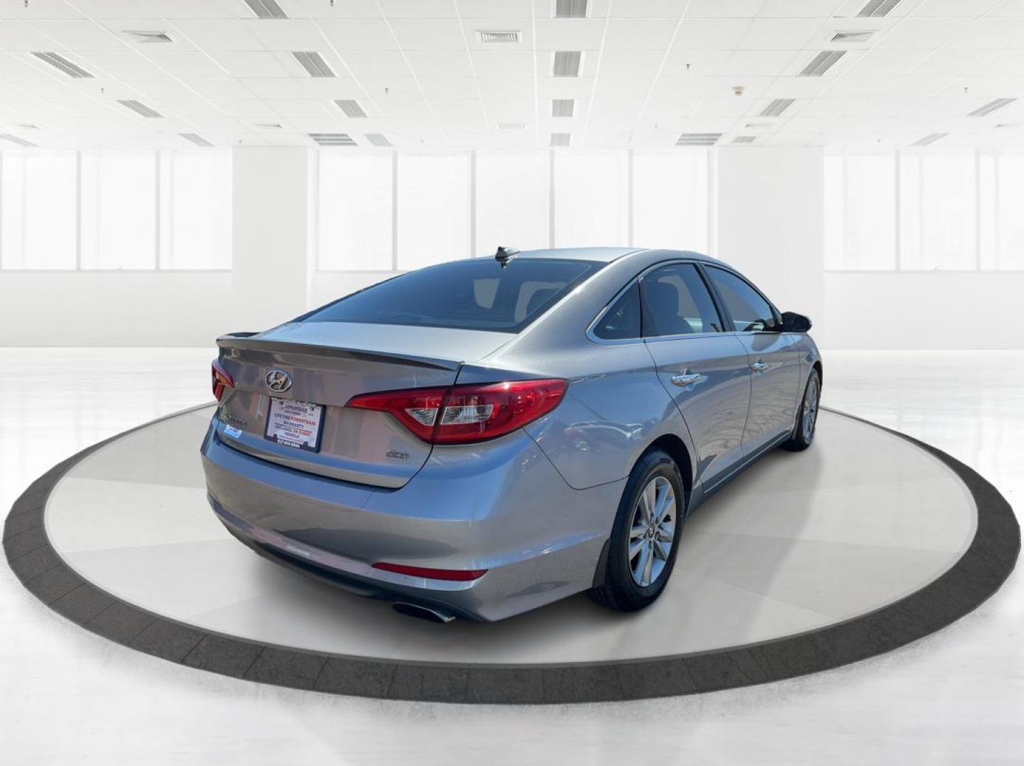 2015 Hyundai Sonata ECO (5NPE24AA3FH) with an 1.6L I-4 gasoline direct injection engine, located at 4508 South Dixie Dr, Moraine, OH, 45439, (937) 908-9800, 39.689976, -84.218452 - 2015 Hyundai Sonata ECO - Photo#2