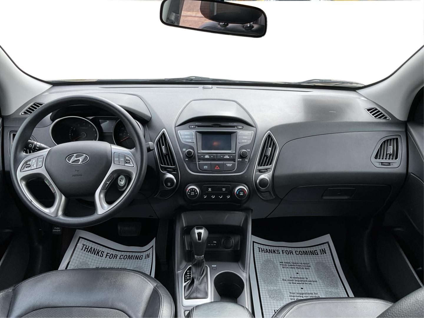 2015 Hyundai Tucson GLS (KM8JTCAF1FU) with an Nu 2L I-4 gasoline direct injection engine, located at 1184 Kauffman Ave, Fairborn, OH, 45324, (937) 908-9800, 39.807072, -84.030914 - 2015 Hyundai Tucson GLS - Photo#18