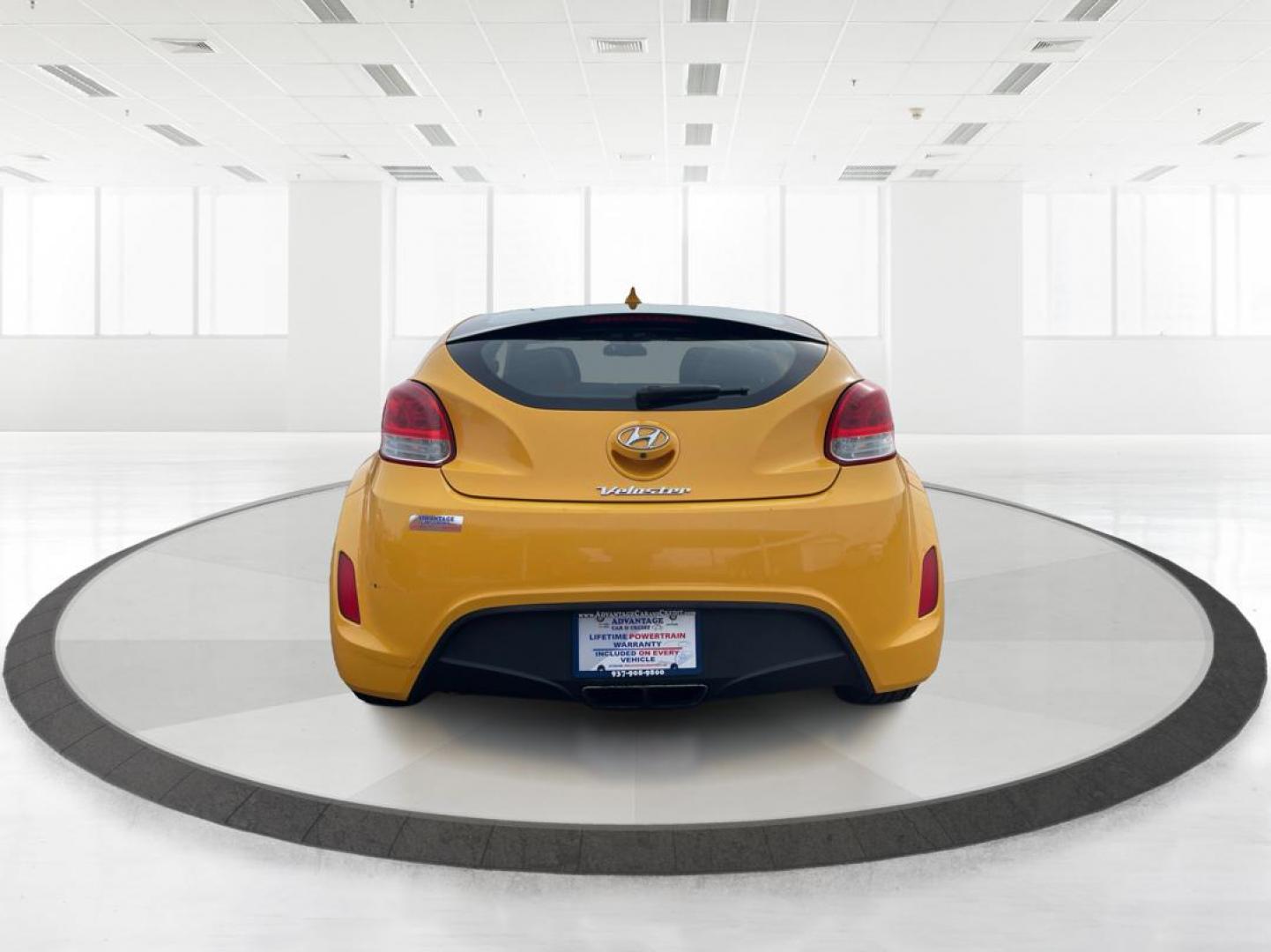 2015 Hyundai Veloster Base (KMHTC6AD3FU) with an Other engine, located at 1230 East Main St, Xenia, OH, 45385, (937) 908-9800, 39.688026, -83.910172 - 2015 Hyundai Veloster Base - Photo#3
