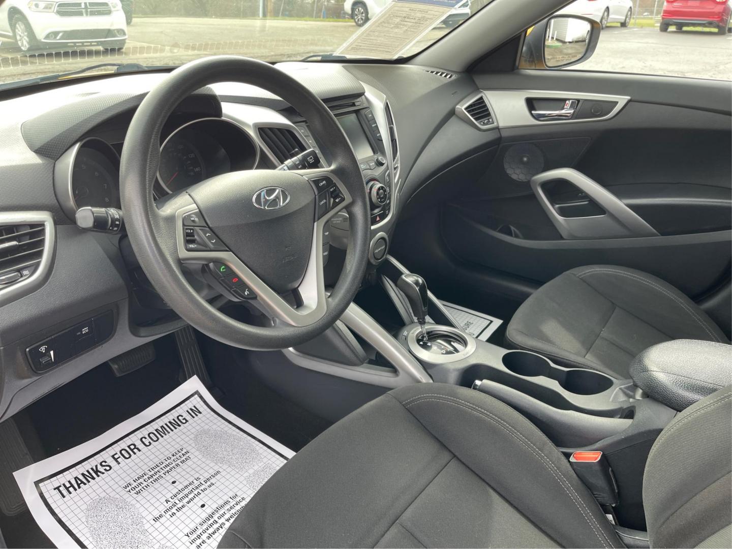 2015 Hyundai Veloster Base (KMHTC6AD3FU) with an Other engine, located at 1230 East Main St, Xenia, OH, 45385, (937) 908-9800, 39.688026, -83.910172 - 2015 Hyundai Veloster Base - Photo#8