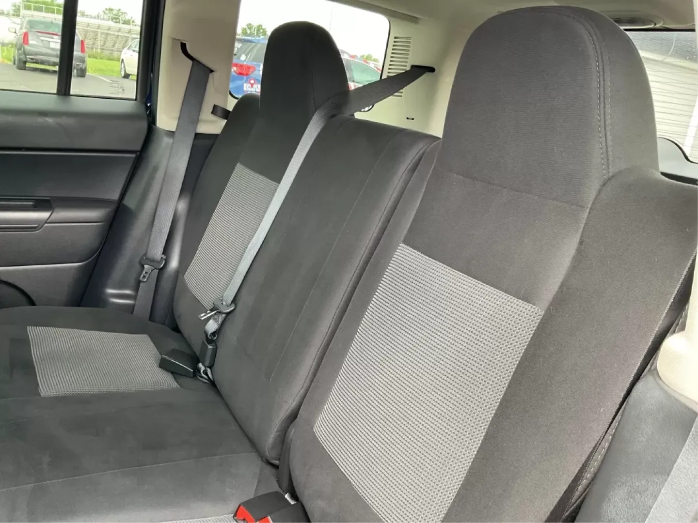 2015 Jeep Patriot Sport 2WD (1C4NJPBAXFD) with an 2.0L L4 DOHC 16V engine, located at 8750 N County Rd 25A, Piqua, OH, 45356, (937) 908-9800, 40.164391, -84.232513 - Explore the open road with confidence in this versatile 2015 Jeep Patriot Sport, available exclusively at Advantage Car and Credit, located at 1184 Kauffman Ave, Fairborn, OH 45324. Whether you're steering the family to soccer practice, heading out for a weekend adventure, or navigating your daily c - Photo#10