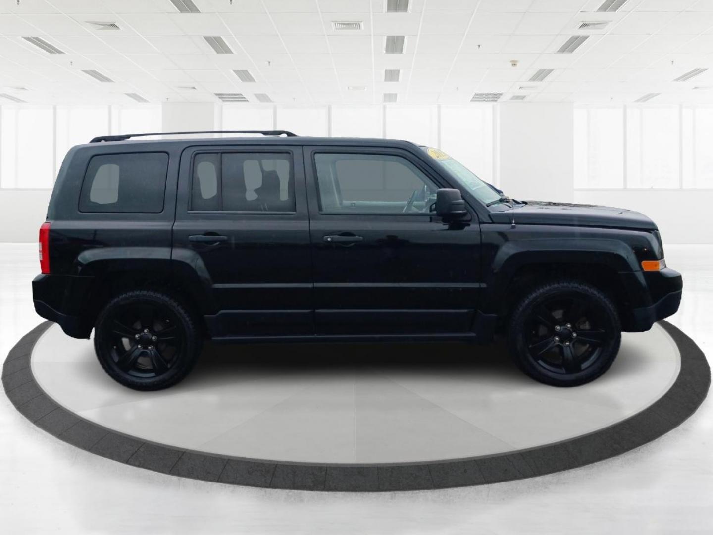 2015 Black Clearcoat Jeep Patriot Sport 2WD (1C4NJPBA6FD) with an 2.0L L4 DOHC 16V engine, located at 1951 S Dayton Lakeview Rd., New Carlisle, OH, 45344, (937) 908-9800, 39.890999, -84.050255 - 2015 Jeep Patriot Sport 2WD - Photo#1
