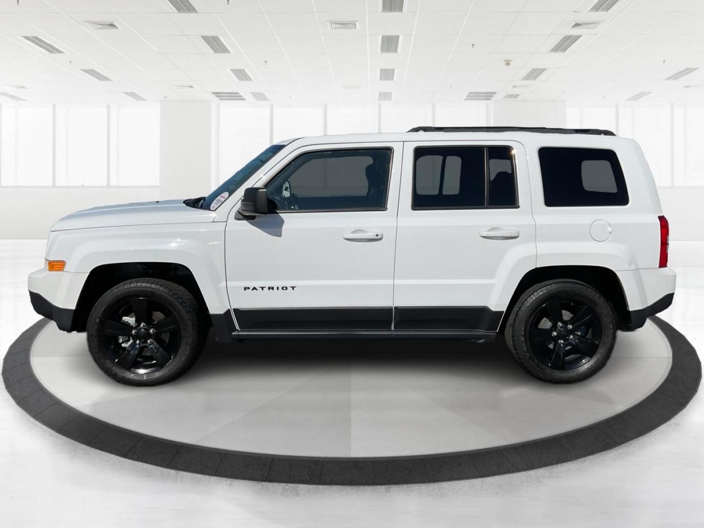 2015 Jeep Patriot Altitude Edition (1C4NJPBA1FD) with an 2L I-4 DOHC engine, located at 401 Woodman Dr, Riverside, OH, 45431, (937) 908-9800, 39.760899, -84.123421 - 2015 Jeep Patriot Altitude Edition - Photo#3