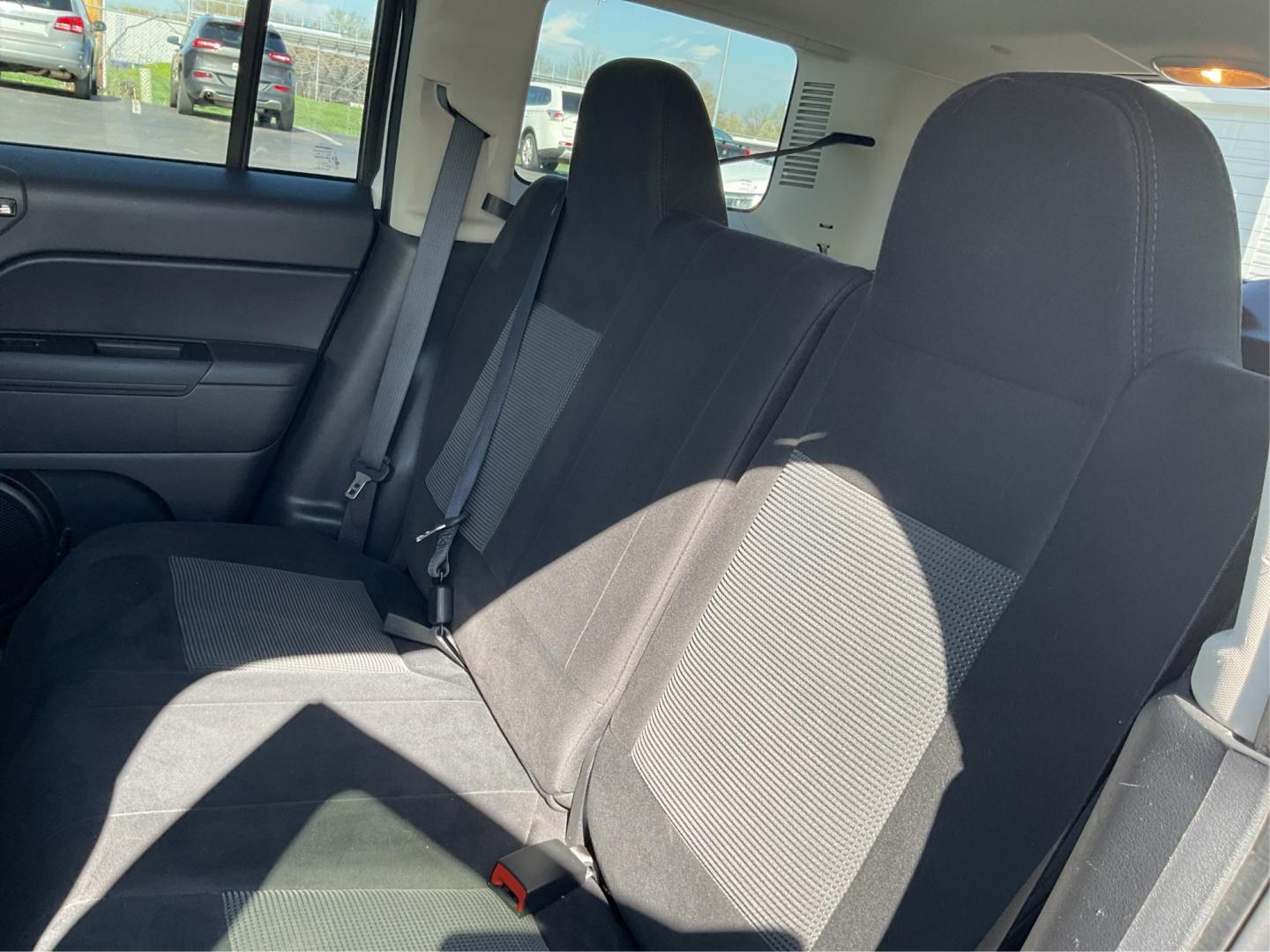 2015 Jeep Patriot Altitude Edition (1C4NJPBA1FD) with an 2L I-4 DOHC engine, located at 401 Woodman Dr, Riverside, OH, 45431, (937) 908-9800, 39.760899, -84.123421 - 2015 Jeep Patriot Altitude Edition - Photo#7