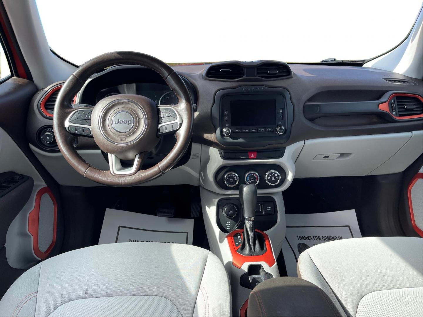 2015 Jeep Renegade Latitude 4WD (ZACCJBBT2FP) with an 2.4L L4 DOHC 16V engine, 6-Speed Manual transmission, located at 1184 Kauffman Ave, Fairborn, OH, 45324, (937) 908-9800, 39.807072, -84.030914 - 2015 Jeep Renegade Latitude 4WD - Photo#20