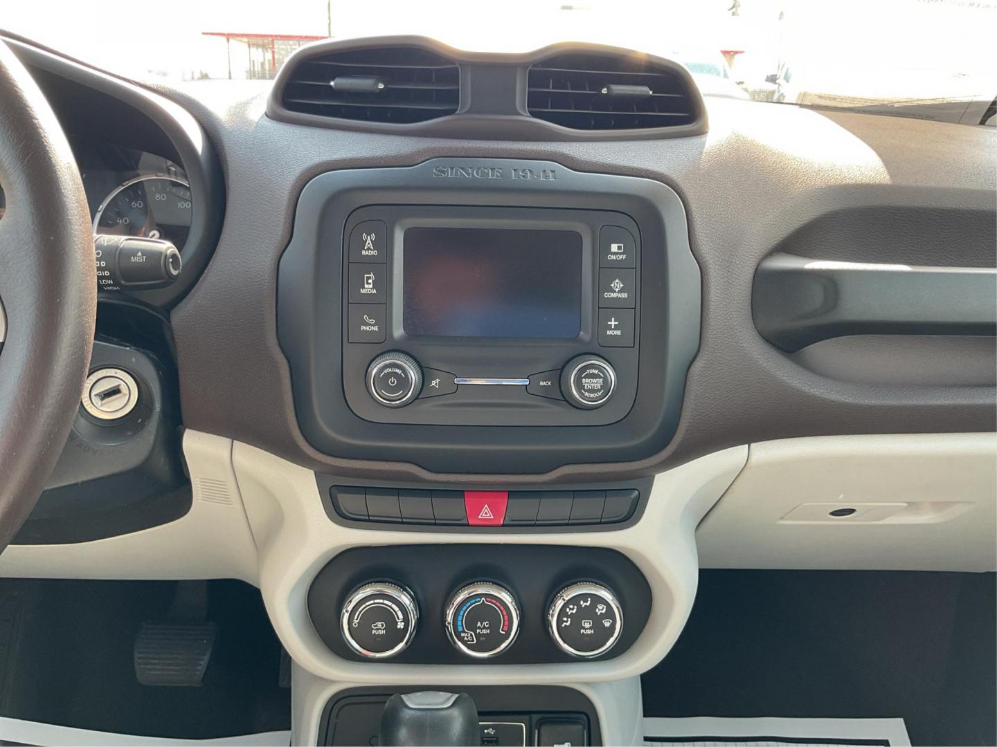 2015 Jeep Renegade Latitude (ZACCJABT0FP) with an Other engine, located at 880 E. National Road, Vandalia, OH, 45377, (937) 908-9800, 39.891918, -84.183594 - 2015 Jeep Renegade Latitude - Photo#11