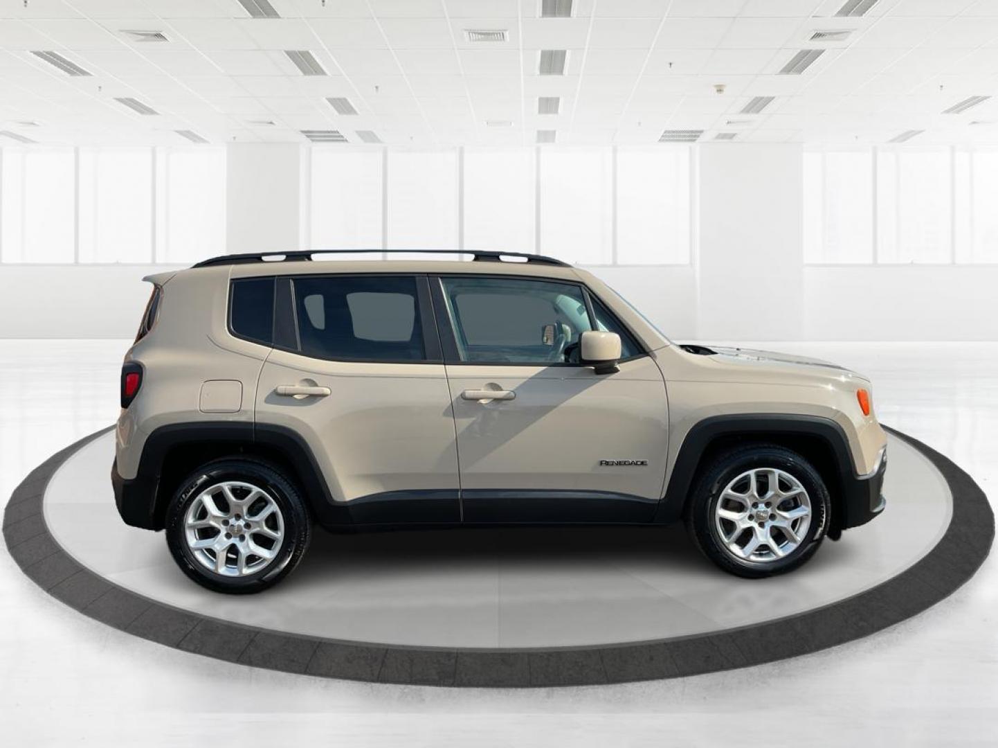 2015 Jeep Renegade Latitude (ZACCJABT0FP) with an Other engine, located at 880 E. National Road, Vandalia, OH, 45377, (937) 908-9800, 39.891918, -84.183594 - 2015 Jeep Renegade Latitude - Photo#1