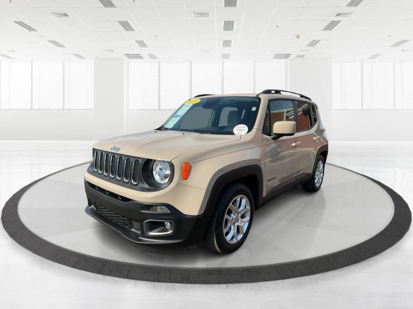 2015 Jeep Renegade Latitude (ZACCJABT0FP) with an Other engine, located at 880 E. National Road, Vandalia, OH, 45377, (937) 908-9800, 39.891918, -84.183594 - 2015 Jeep Renegade Latitude - Photo#6