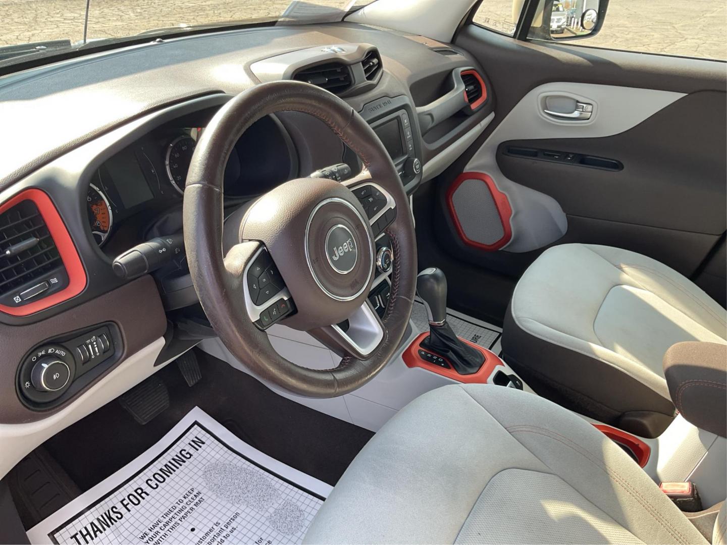 2015 Jeep Renegade Latitude (ZACCJABT0FP) with an Other engine, located at 880 E. National Road, Vandalia, OH, 45377, (937) 908-9800, 39.891918, -84.183594 - 2015 Jeep Renegade Latitude - Photo#7