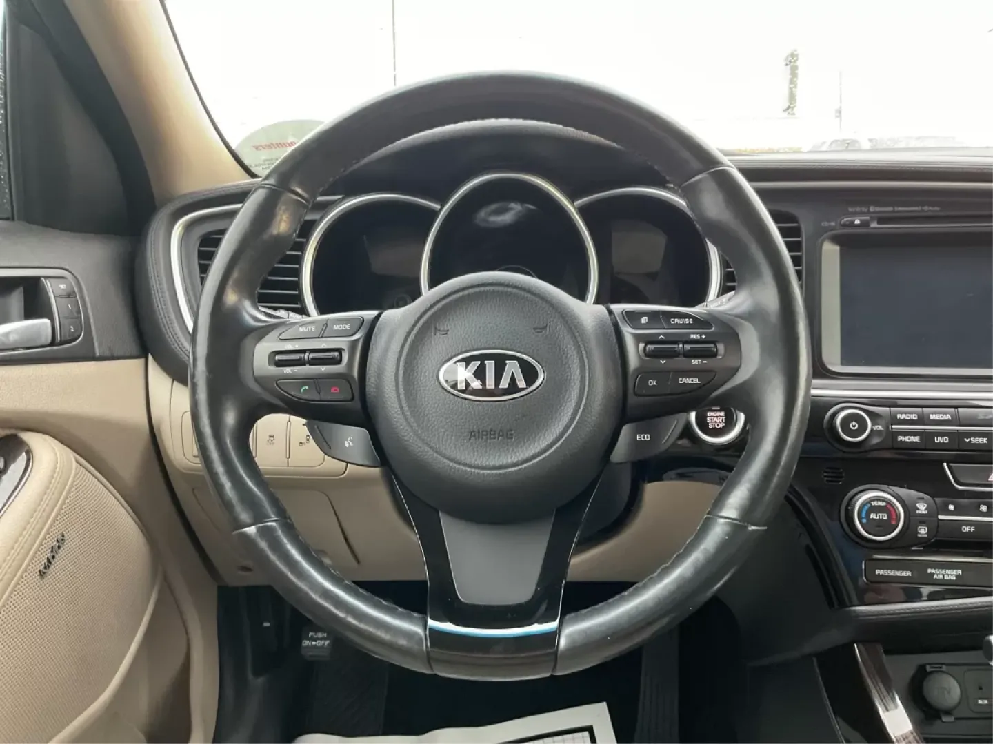 2015 Kia Optima EX (5XXGN4A76FG) with an Theta II 2.4L I-4 gasoline direct injection engine, located at 1099 N County Rd 25A, Troy, OH, 45373, (937) 908-9800, 40.057079, -84.212883 - **Elevate Your Daily Commute with the 2015 Kia Optima EX** <br /> <br /> Imagine transforming your daily drive into an experience of comfort and style. Whether you're navigating the bustling streets of Fairborn or embarking on a weekend getaway, the 2015 Kia Optima EX is designed to enhance your li - Photo#15